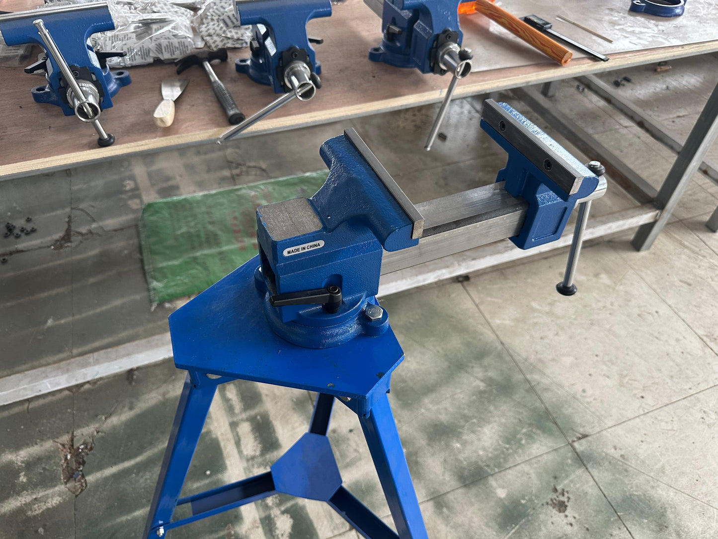 Tornillo de banco de acción rápida de 6"