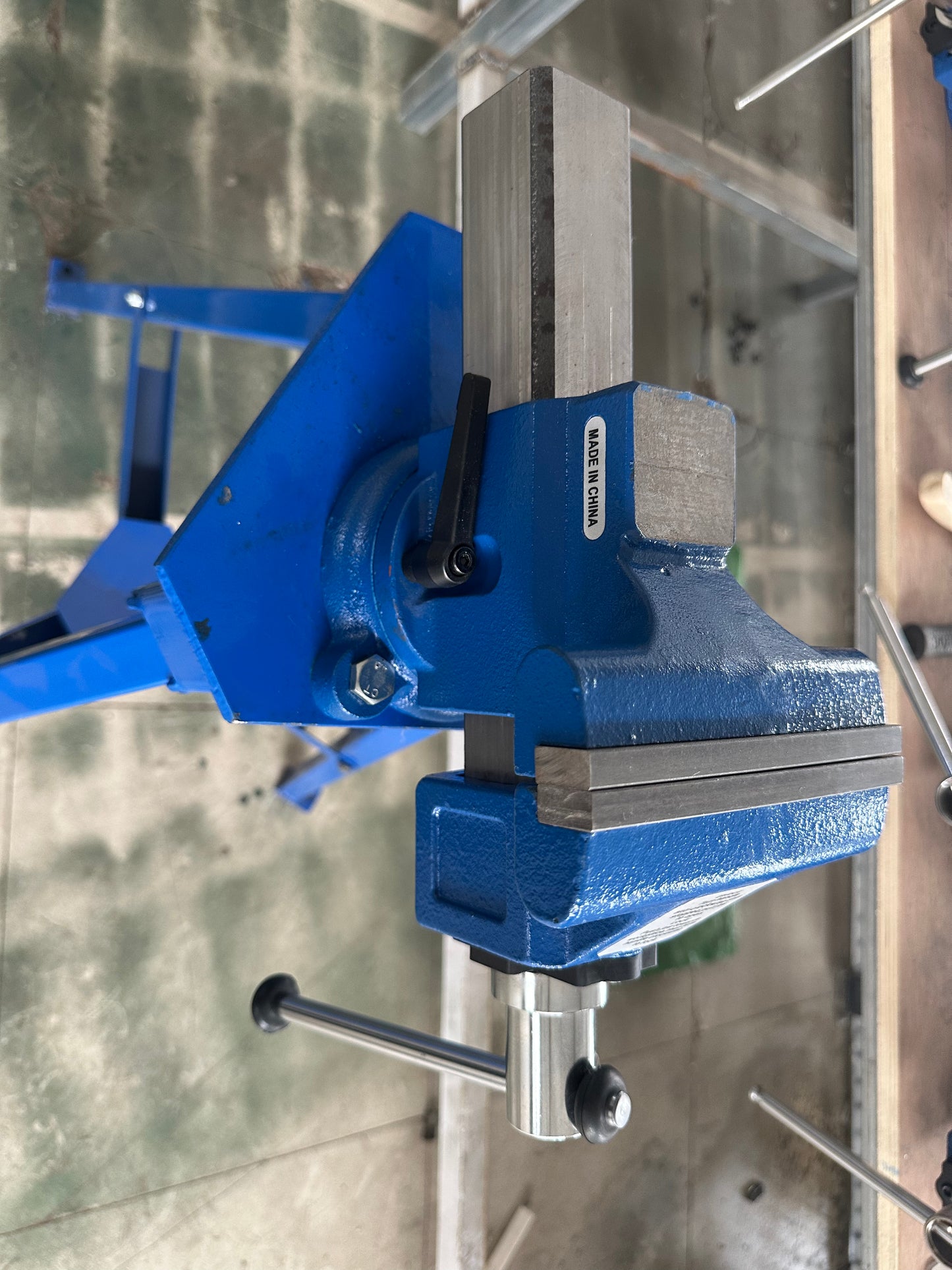 Tornillo de banco de acción rápida de 6"